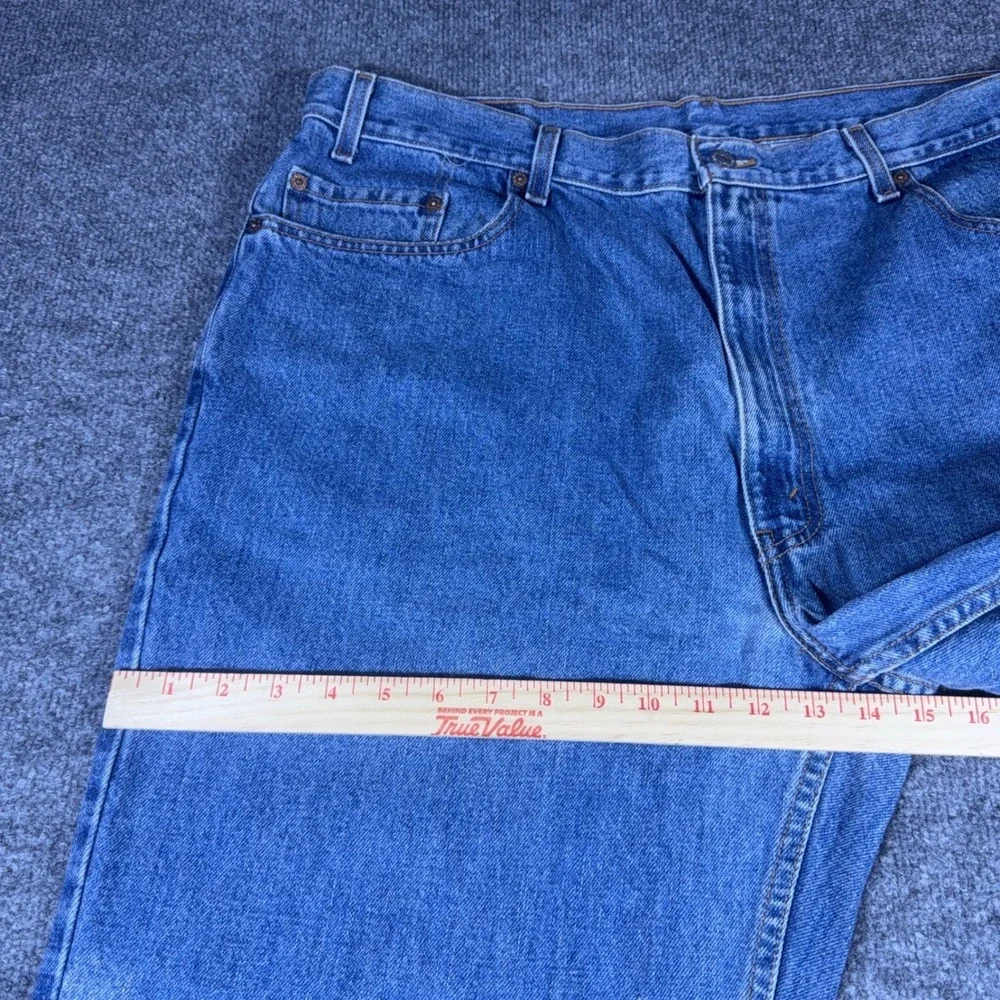 Levis levi 550